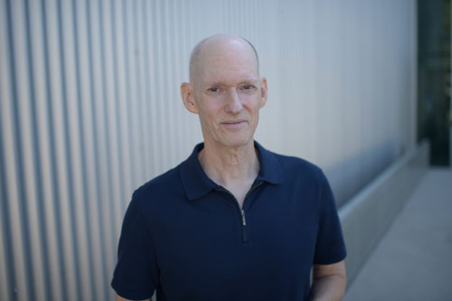 photo of Lee Schneider